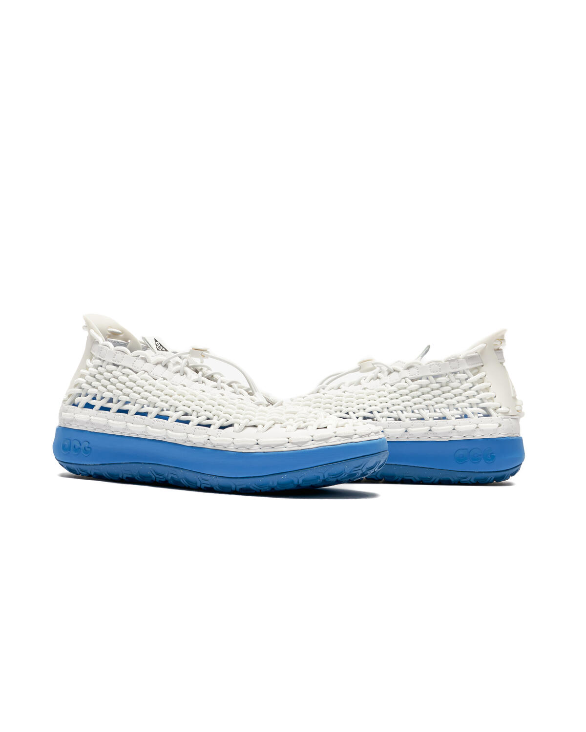 nike-acg-watercat-summit-white